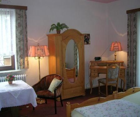 Suedharz-Pension Bad Sachsa Δωμάτιο φωτογραφία